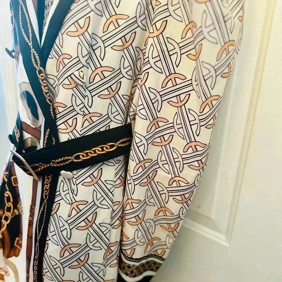 Women’s Printed Shirt Dress - Picture 5 of 11